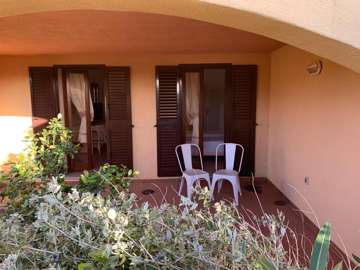 Godo Beach Hotel Baja Sardinia Exterior foto