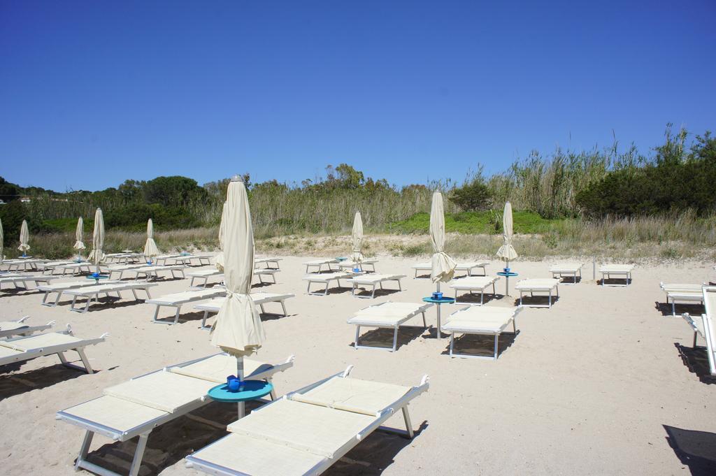 Godo Beach Hotel Baja Sardinia Exterior foto